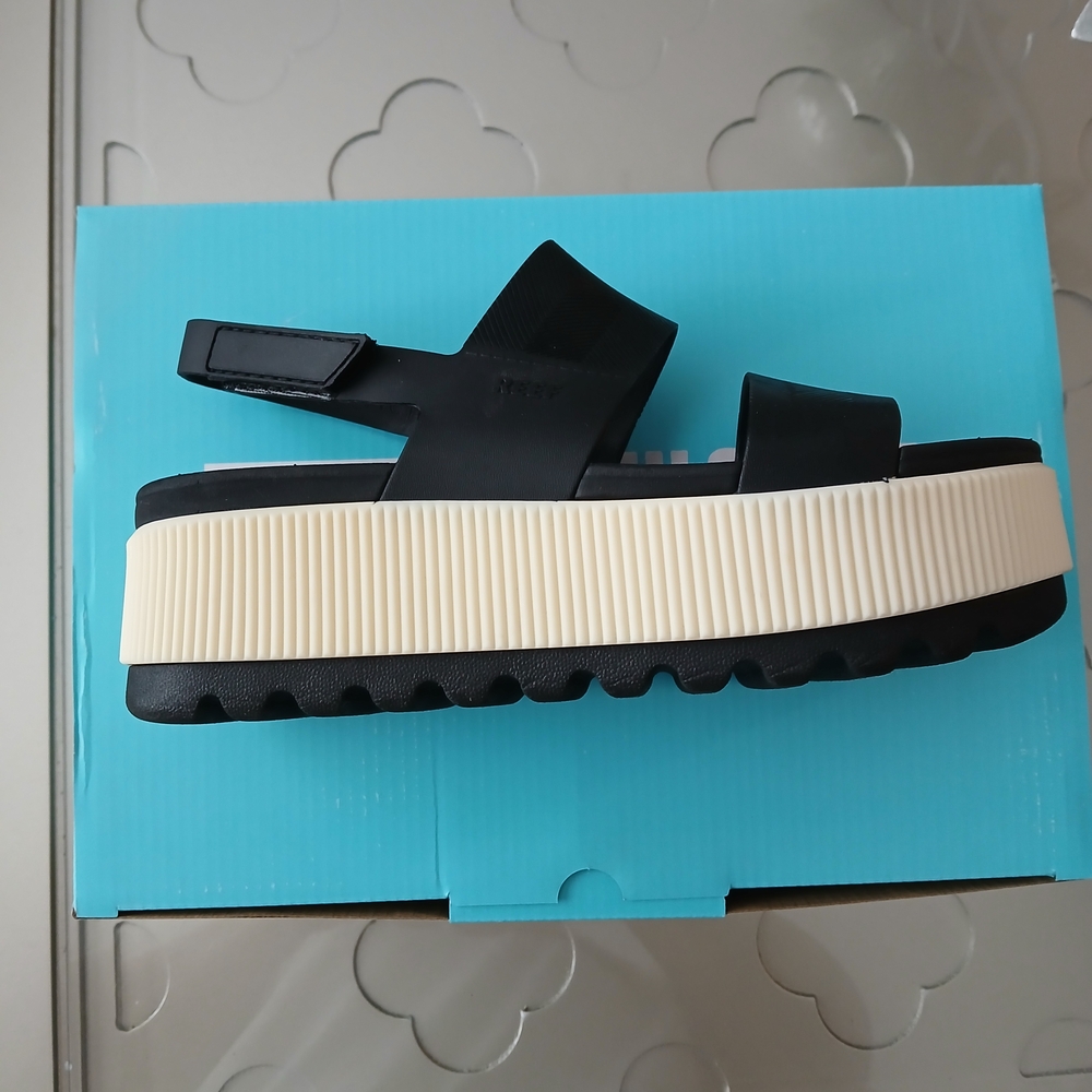 Reef Black and Cream Platform Sandals